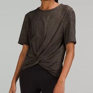 Lululemon Crescent T-Shirt Size 2